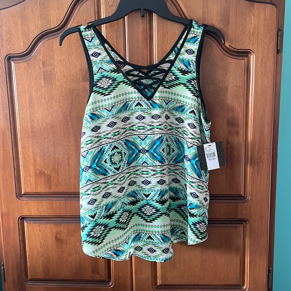IZ tank top blouse